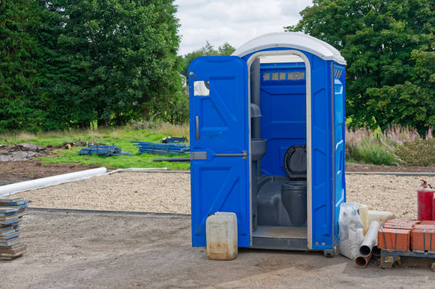 Best VIP or Luxury Restroom Trailers  in North Shore, VA